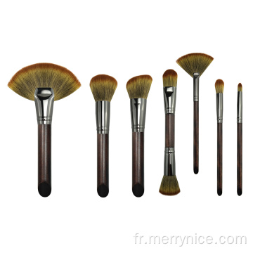 Ensemble de pinceaux de maquillage professionnel pour le visage